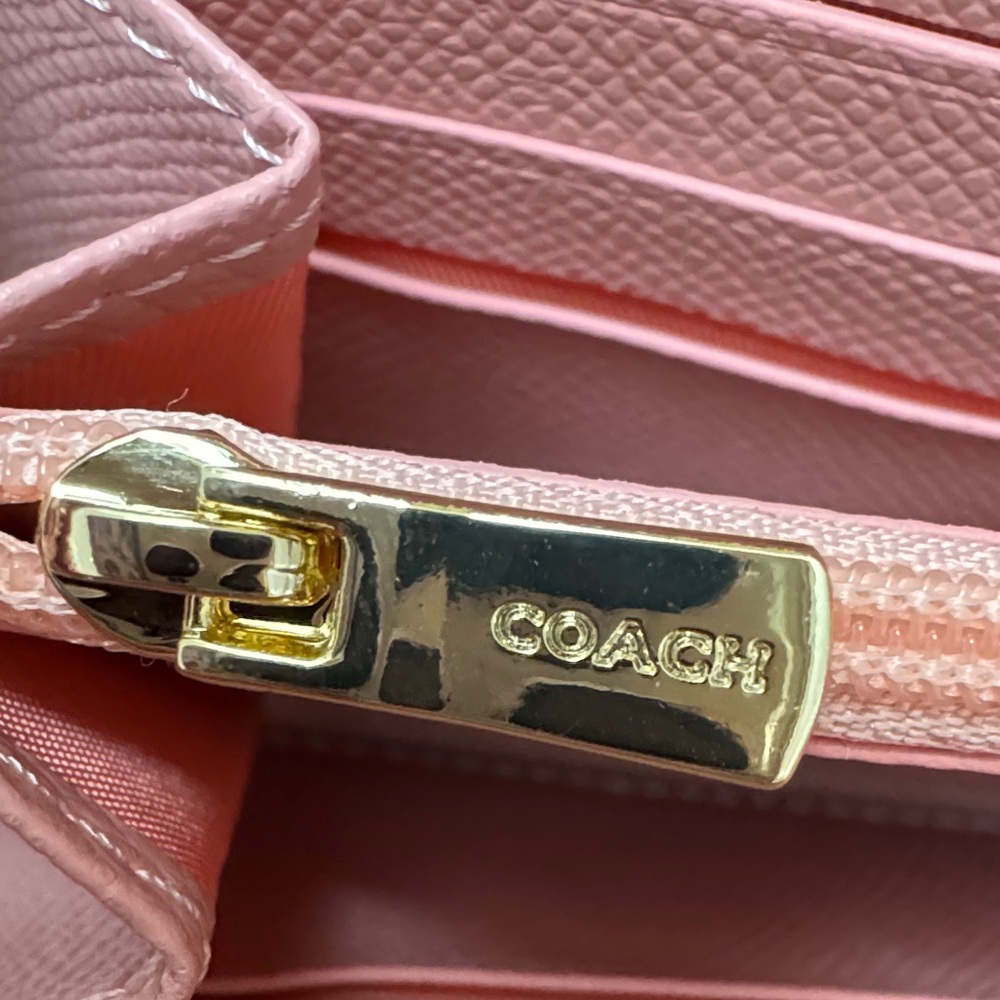 Coach Brown and Pink Floral Women's Accordion Zip Around Wallet NWT - Picture 5 of 9